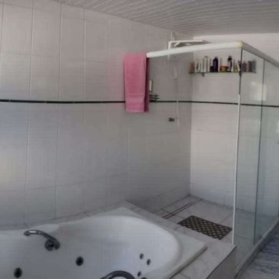 Casa Residencial com 150m², 4 quartos, 2 suítes, 2 garagens, no bairro Vargem Do Bom Jesus em Florianópolis