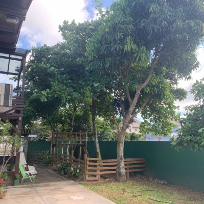 Casa Residencial com 157m², 3 quartos, 1 suíte, 4 garagens, no bairro Campeche em Florianópolis