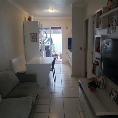 Casa Residencial com 86m², 3 quartos, 2 garagens, no bairro Bela Vista em Palhoça