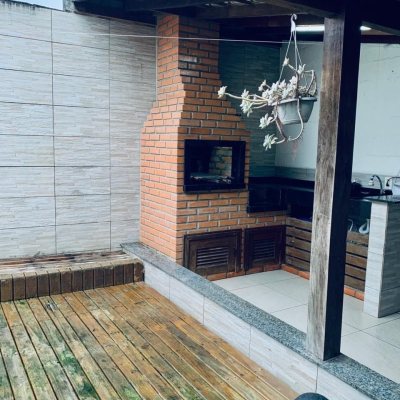 Casa em Condomínio com 59m², 2 quartos, 2 garagens, no bairro Forquilhas em São José