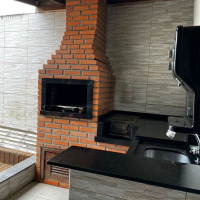 Casa em Condomínio com 59m², 2 quartos, 2 garagens, no bairro Forquilhas em São José