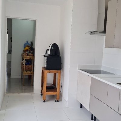 Cobertura com 132m², 5 quartos, 1 suíte, 1 garagem, no bairro Estreito em Florianópolis