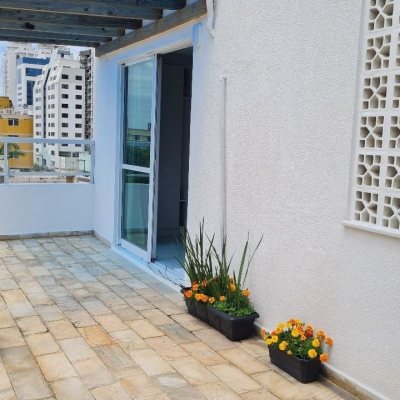 Cobertura com 132m², 5 quartos, 1 suíte, 1 garagem, no bairro Estreito em Florianópolis