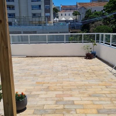 Cobertura com 132m², 5 quartos, 1 suíte, 1 garagem, no bairro Estreito em Florianópolis