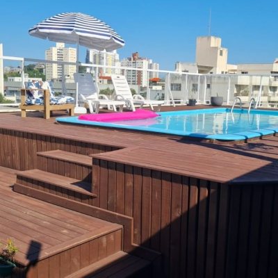 Cobertura com 132m², 5 quartos, 1 suíte, 1 garagem, no bairro Estreito em Florianópolis