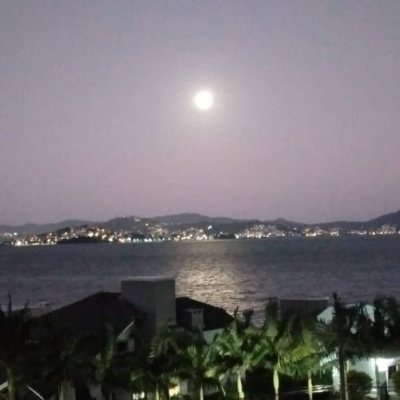 Terrenos Residenciais com 653m², no bairro Ponta De Baixo em São José