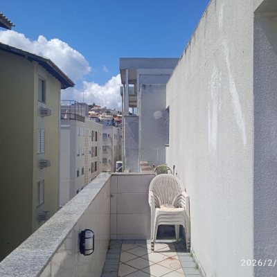 Cobertura com 63m², 2 quartos (sendo 1 suíte), 1 garagem, no bairro Abraão em Florianópolis