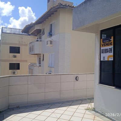 Cobertura com 63m², 2 quartos (sendo 1 suíte), 1 garagem, no bairro Abraão em Florianópolis