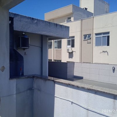 Cobertura com 63m², 2 quartos (sendo 1 suíte), 1 garagem, no bairro Abraão em Florianópolis