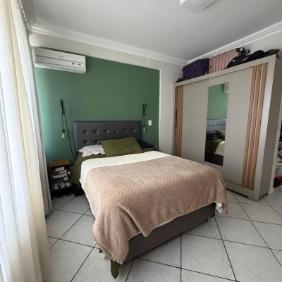 Cobertura com 63m², 2 quartos, 1 suíte, 1 garagem, no bairro Abraão em Florianópolis