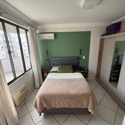 Cobertura com 63m², 2 quartos, 1 suíte, 1 garagem, no bairro Abraão em Florianópolis