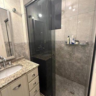 Cobertura com 63m², 2 quartos, 1 suíte, 1 garagem, no bairro Abraão em Florianópolis