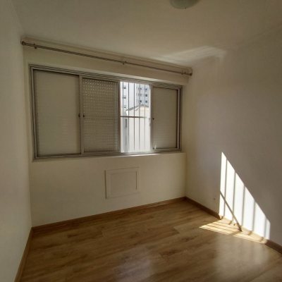 Apartamentos com 147m², 4 quartos, 1 suíte, 2 garagens, no bairro Centro em Florianópolis