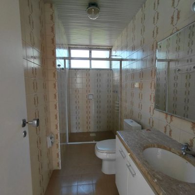 Apartamentos com 147m², 4 quartos, 1 suíte, 2 garagens, no bairro Centro em Florianópolis