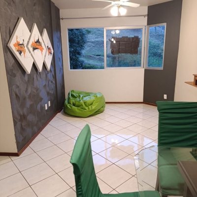 Apartamentos com 55m², 1 quarto, no bairro Coqueiros em Florianópolis
