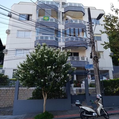Apartamentos com 55m², 1 quarto, no bairro Coqueiros em Florianópolis