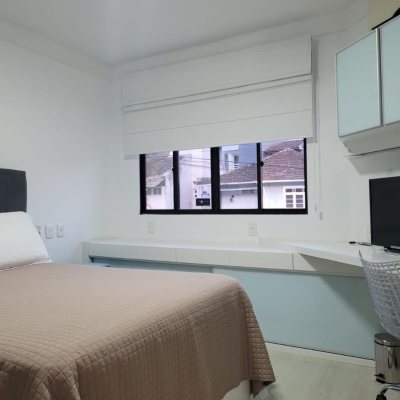 Casa Residencial com 232m², 4 quartos, 1 suíte, 4 garagens, no bairro Saco Dos Limões em Florianópolis