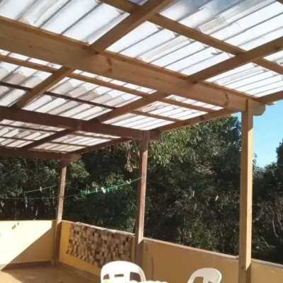 Sitio com 118m², 3 quartos, 1 suíte, 4 garagens, no bairro Vargem Do Bom Jesus em Florianópolis