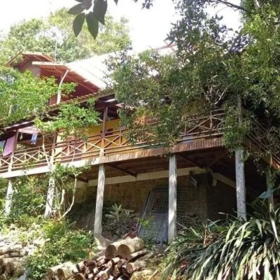 Sitio com 118m², 3 quartos, 1 suíte, 4 garagens, no bairro Vargem Do Bom Jesus em Florianópolis