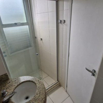 Apartamentos com 79m², 3 quartos, 1 suíte, 2 garagens, no bairro Córrego Grande em Florianópolis