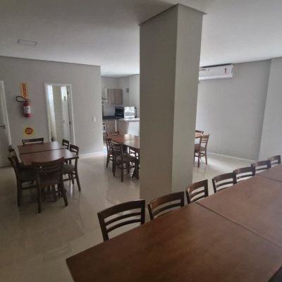 Apartamentos com 79m², 3 quartos, 1 suíte, 2 garagens, no bairro Córrego Grande em Florianópolis