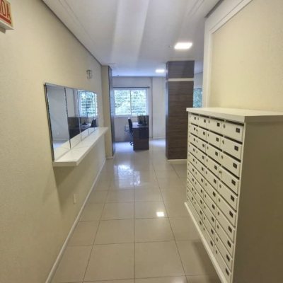 Apartamentos com 79m², 3 quartos, 1 suíte, 2 garagens, no bairro Córrego Grande em Florianópolis