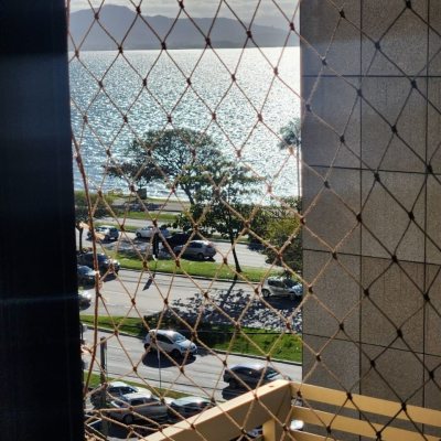 Apartamentos com 122m², 3 quartos, 1 suíte, 2 garagens, no bairro Centro em Florianópolis