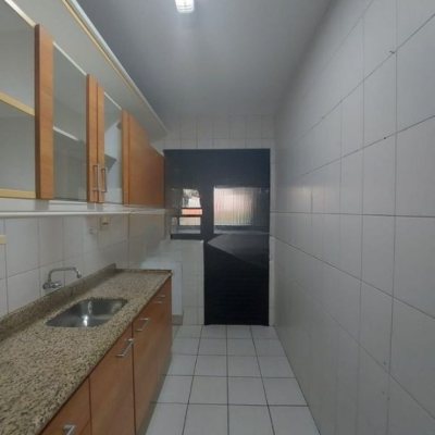 Apartamentos com 64m², 2 quartos, 1 garagem, no bairro Itacorubi em Florianópolis
