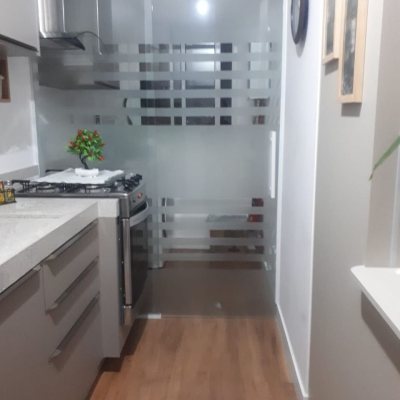 Apartamentos com 81m², 2 quartos, 1 suíte, 2 garagens, no bairro Ingleses do Rio Vermelho em Florianópolis
