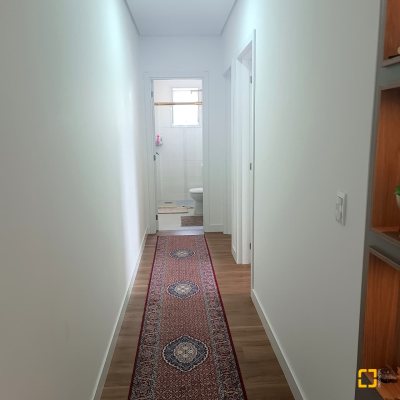 Apartamentos com 81m², 2 quartos, 1 suíte, 2 garagens, no bairro Ingleses do Rio Vermelho em Florianópolis
