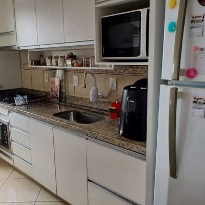 Apartamentos com 72m², 3 quartos, 1 garagem, no bairro Areias em São José