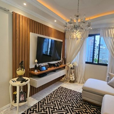 Apartamentos com 65m², 2 quartos, 1 garagem, no bairro Centro em Florianópolis