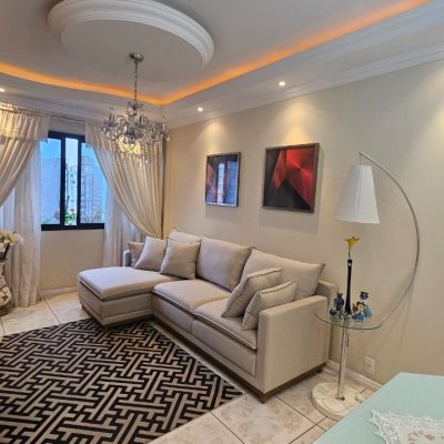 Apartamentos com 65m², 2 quartos, 1 garagem, no bairro Centro em Florianópolis