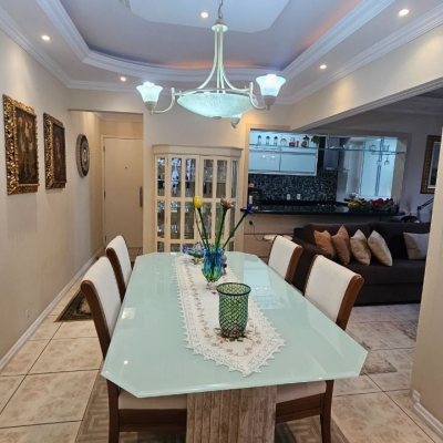 Apartamentos com 65m², 2 quartos, 1 garagem, no bairro Centro em Florianópolis