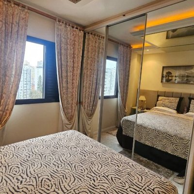 Apartamentos com 65m², 2 quartos, 1 garagem, no bairro Centro em Florianópolis