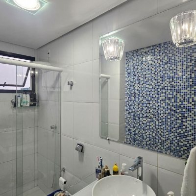 Apartamentos com 65m², 2 quartos, 1 garagem, no bairro Centro em Florianópolis