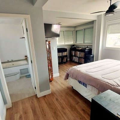 Apartamentos com 166m², 4 quartos, 1 suíte, 2 garagens, no bairro Capoeiras em Florianópolis