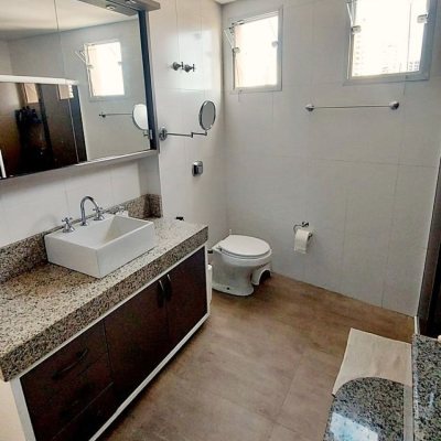 Apartamentos com 166m², 4 quartos, 1 suíte, 2 garagens, no bairro Capoeiras em Florianópolis