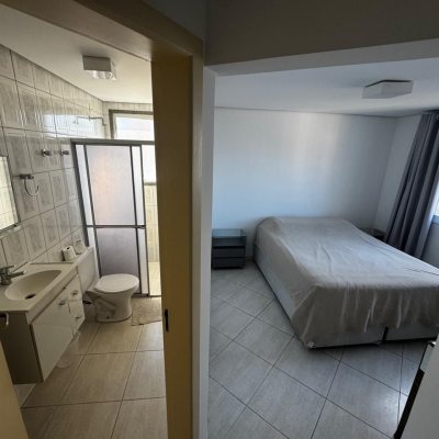 Apartamentos com 74m², 3 quartos, 1 suíte, 2 garagens, no bairro Centro em Florianópolis