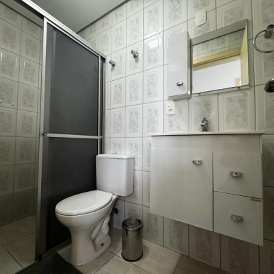 Apartamentos com 74m², 3 quartos, 1 suíte, 2 garagens, no bairro Centro em Florianópolis