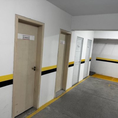 Apartamentos com 74m², 3 quartos, 1 suíte, 2 garagens, no bairro Centro em Florianópolis