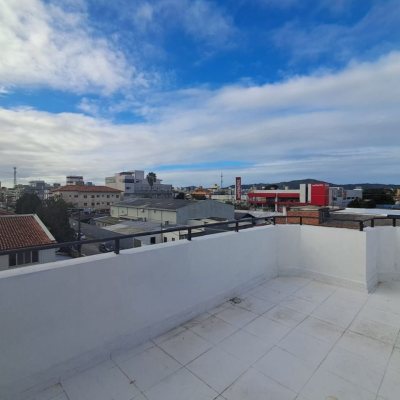 Cobertura com 73m², 1 quarto, 1 garagem, no bairro Canasvieiras em Florianópolis
