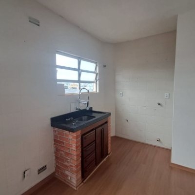 Cobertura com 73m², 1 quarto, 1 garagem, no bairro Canasvieiras em Florianópolis