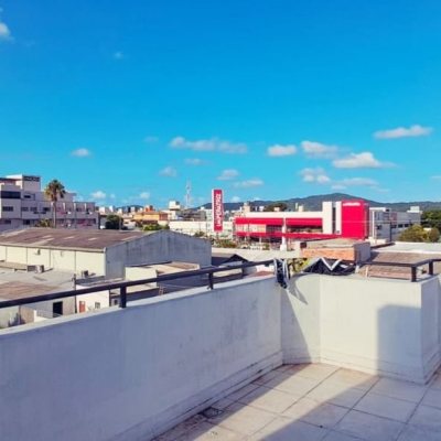 Cobertura com 73m², 1 quarto, 1 garagem, no bairro Canasvieiras em Florianópolis