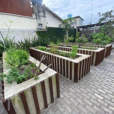 Apartamentos com 82m², 3 quartos, 1 suíte, 2 garagens, no bairro Campeche em Florianópolis