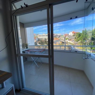 Apartamentos com 73m², 2 quartos, 1 suíte, 1 garagem, no bairro Jardim Cidade De Florianópolis em São José