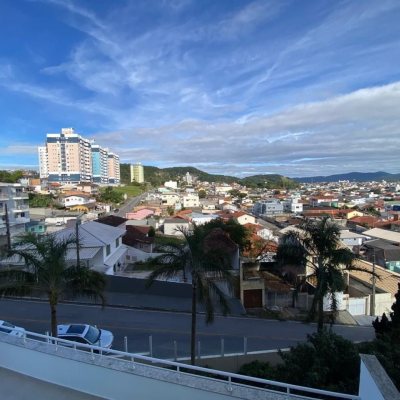 Apartamentos com 73m², 2 quartos, 1 suíte, 1 garagem, no bairro Jardim Cidade De Florianópolis em São José