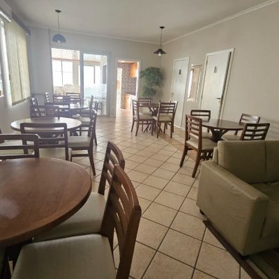 Apartamentos com 125m², 3 quartos, 1 suíte, 1 garagem, no bairro Centro em Florianópolis