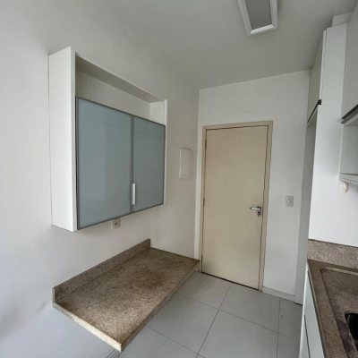 Apartamentos com 125m², 3 quartos, 1 suíte, 1 garagem, no bairro Centro em Florianópolis
