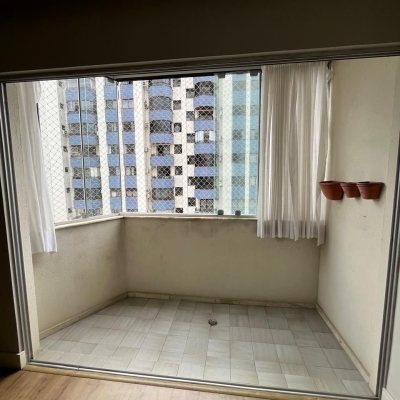 Apartamentos com 125m², 3 quartos, 1 suíte, 1 garagem, no bairro Centro em Florianópolis